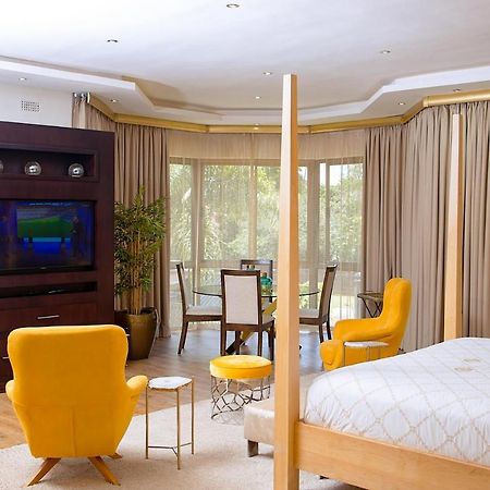 Masawara Urban Retreat Hotel Хараре Екстериор снимка