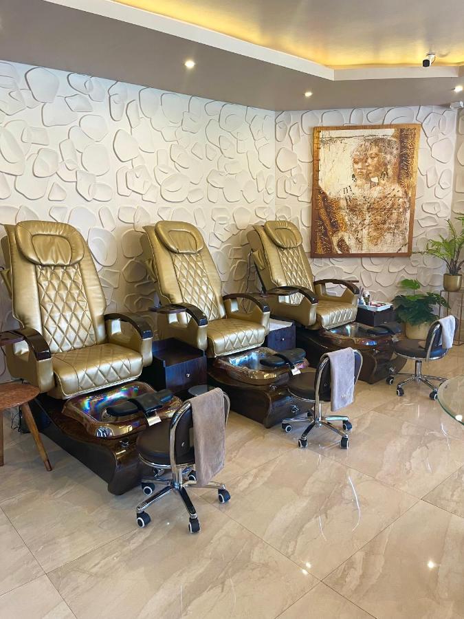 Masawara Urban Retreat Hotel Хараре Екстериор снимка