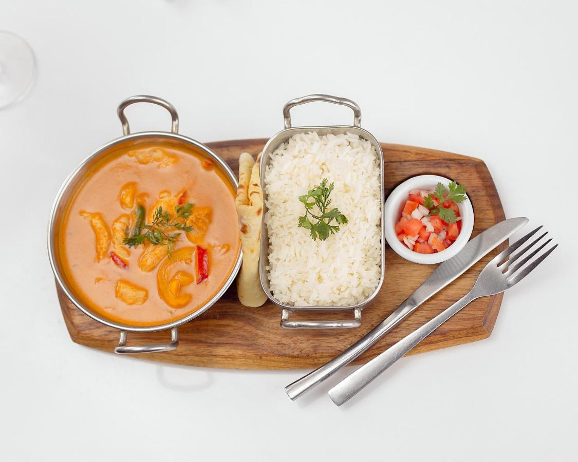 Masawara Urban Retreat Hotel Хараре Екстериор снимка