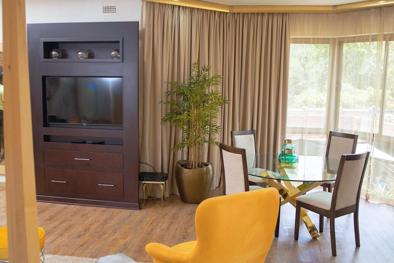 Masawara Urban Retreat Hotel Хараре Екстериор снимка